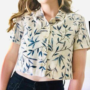 Vintage Floral Knit Cropped Button Down Top